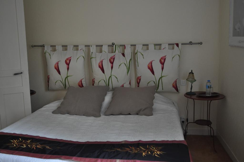 Le Chateau Des Ormes Bed & Breakfast Lambersart Room photo