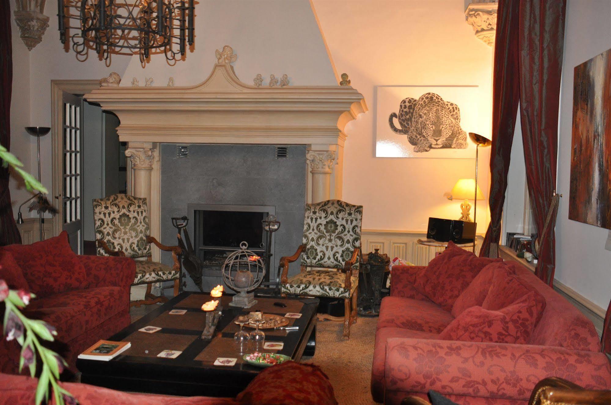 Le Chateau Des Ormes Bed & Breakfast Lambersart Exterior photo
