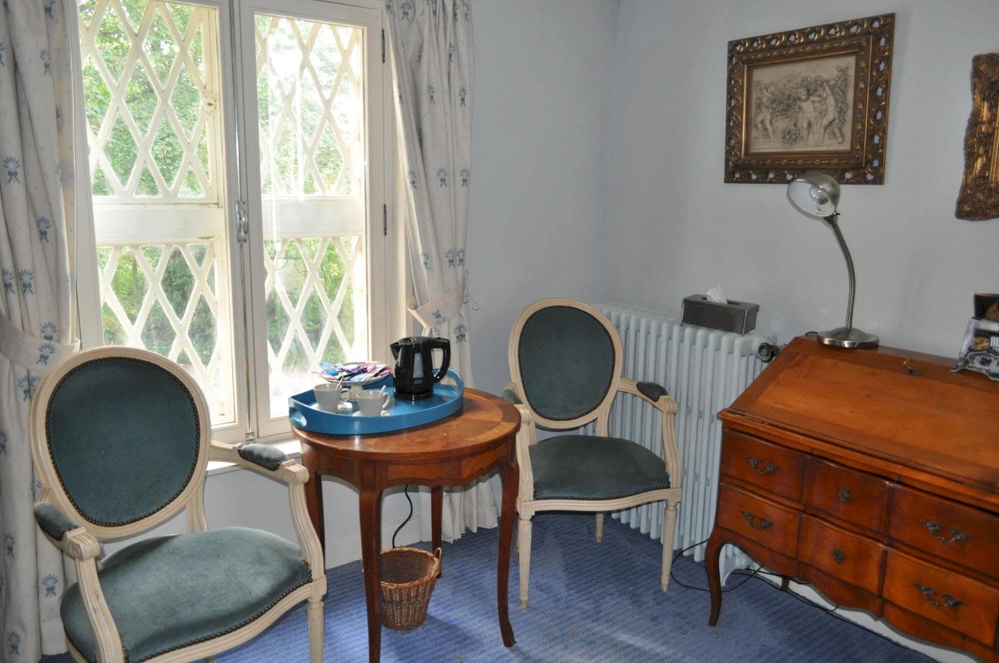Le Chateau Des Ormes Bed & Breakfast Lambersart Exterior photo